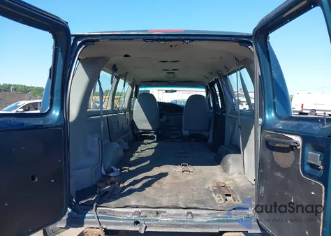 1998 Ford Super Club Wagon Xl/Xlt from USA, damaged, VIN 1FBSS31LXWHA41781